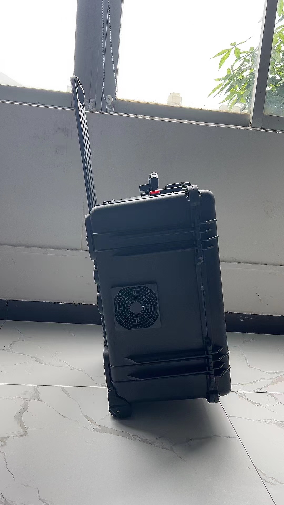 桐乡手拉箱型移动通信干扰器